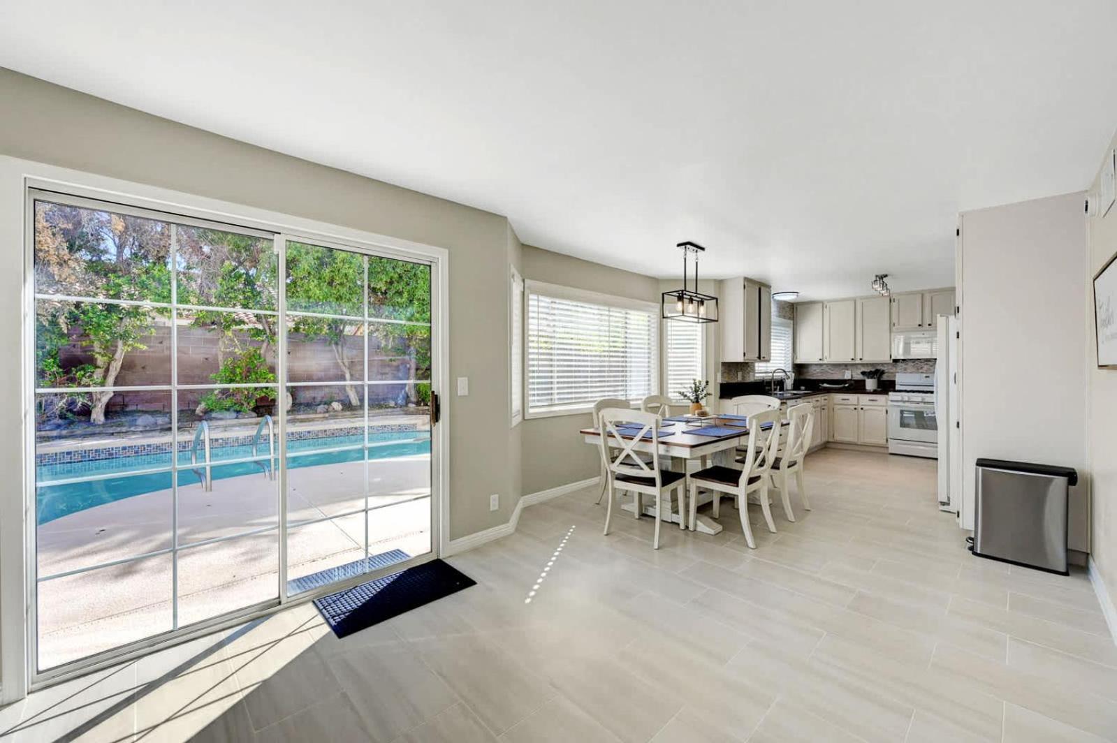Bright Fun Spacious Home With Pool Las Vegas Exterior photo